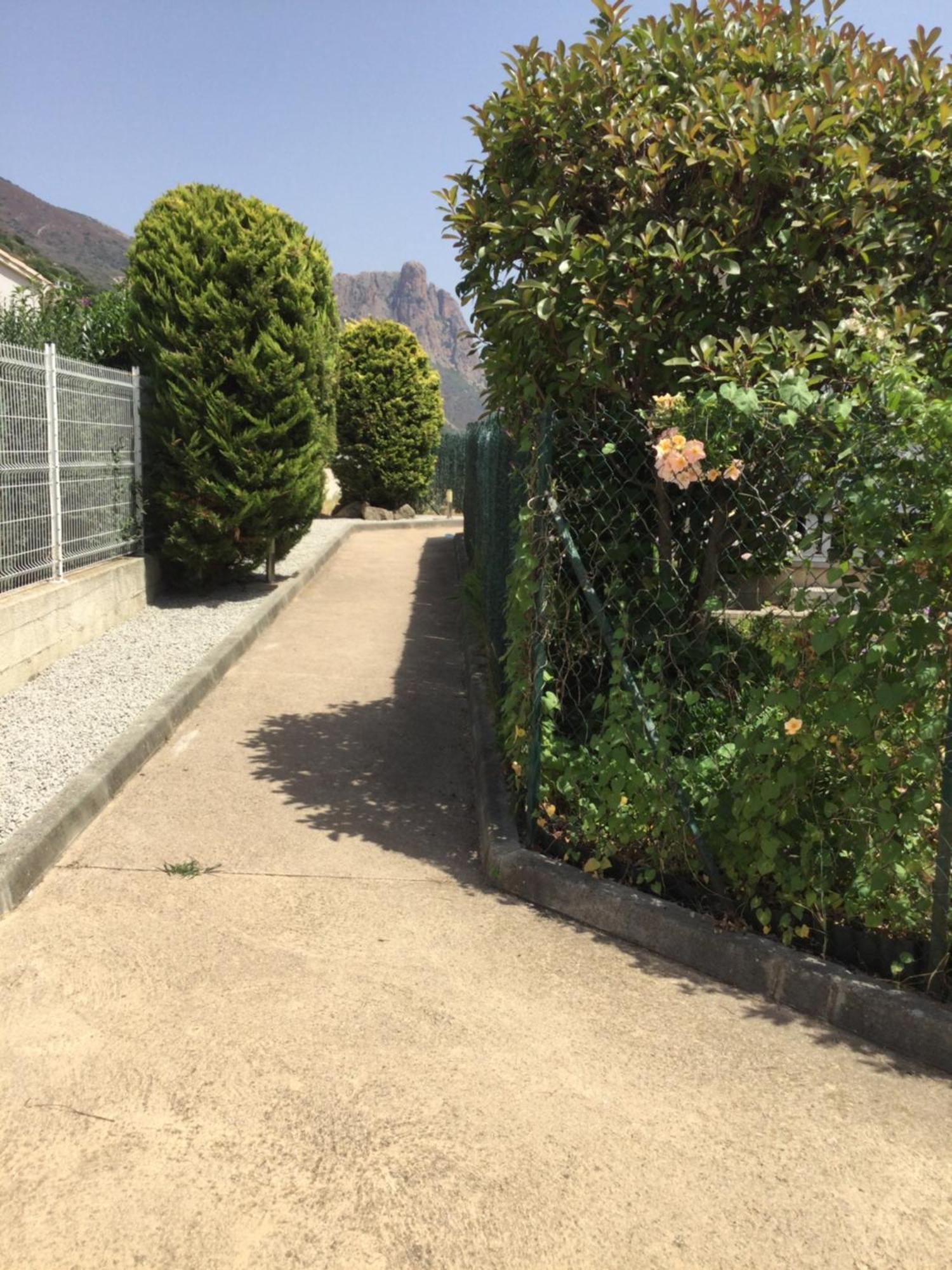 Mini-Villa Mitoyenne De Type F2 Proche Golfe De Lava Appietto Dış mekan fotoğraf
